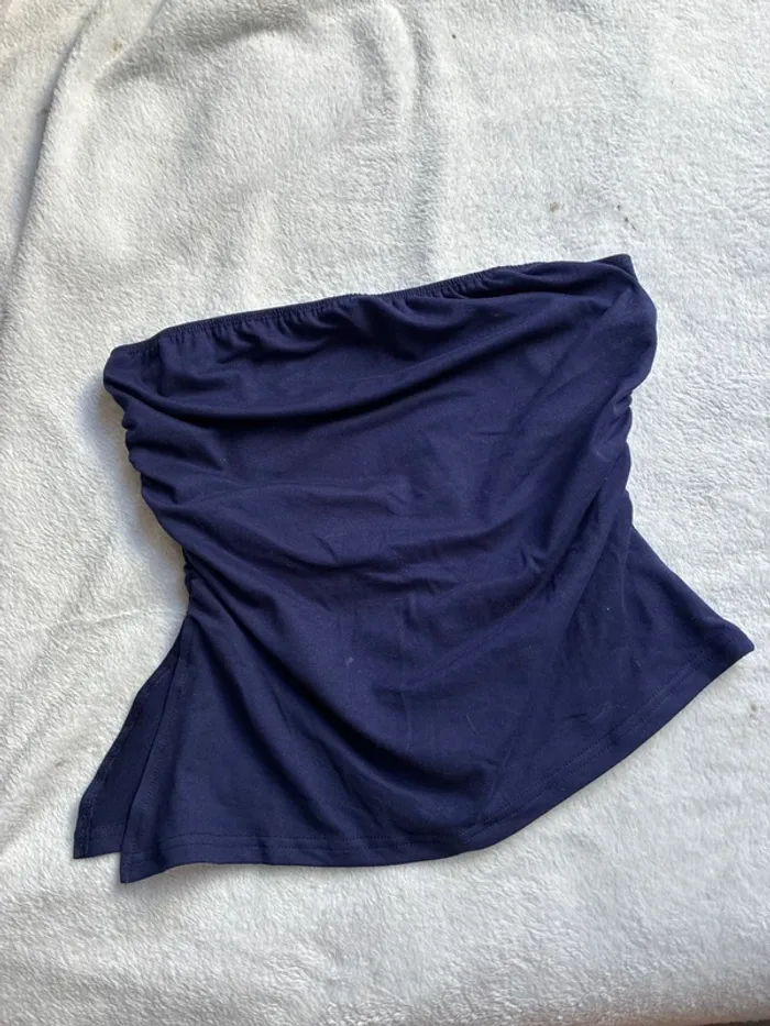 Top bleu - photo numéro 2