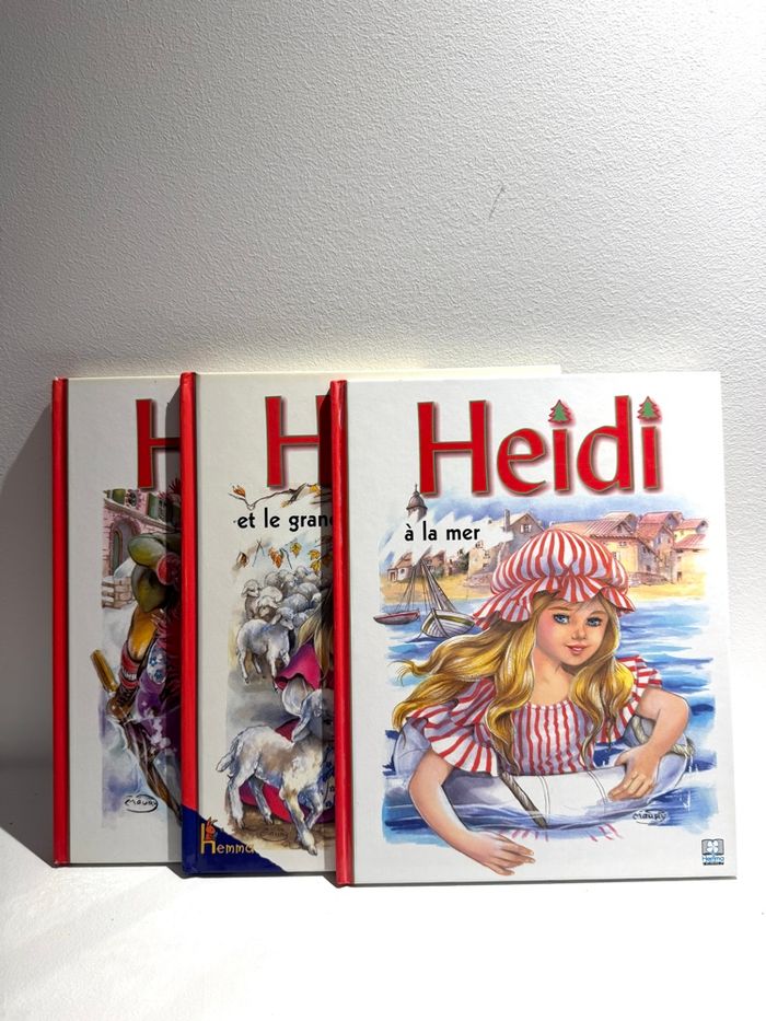 3 livres, albums magnifiquement illustrés Heidi histoire pour filles ou garçons
