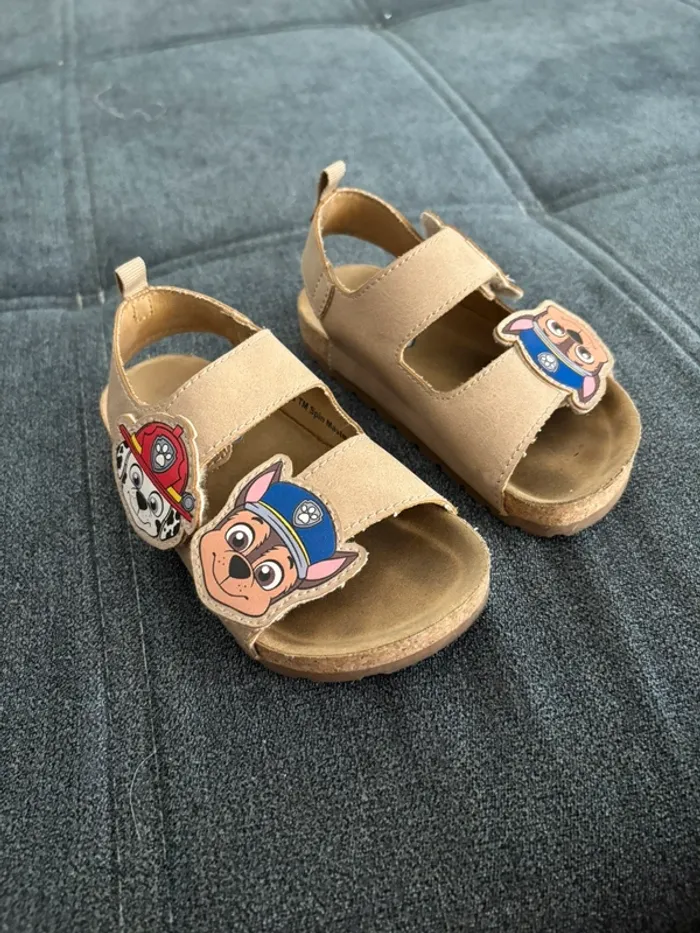 Sandales pat patrouille taille 24