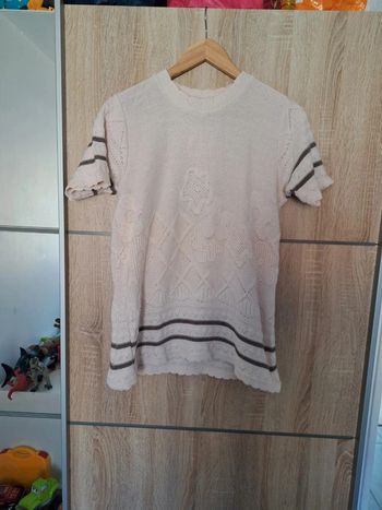 Tee shirt fleuri matière laine
