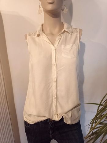 Très jolie chemise sans manche 🥰