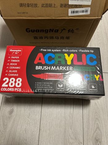288 feutres acryliques guangNa 