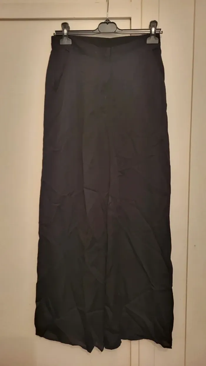 Pantalon noir léger taille M