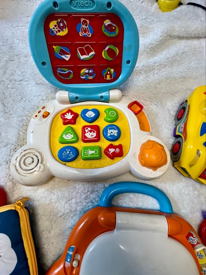 Lot jouets bébé - photo numéro 3