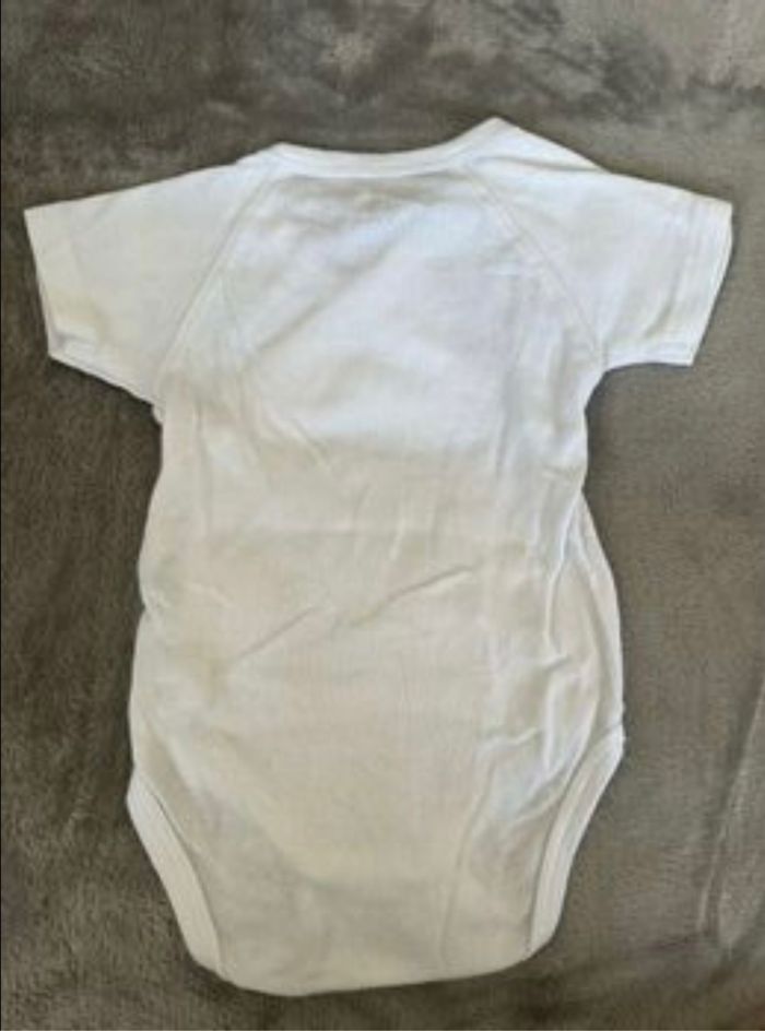 Body manches courtes 3 mois - photo numéro 2