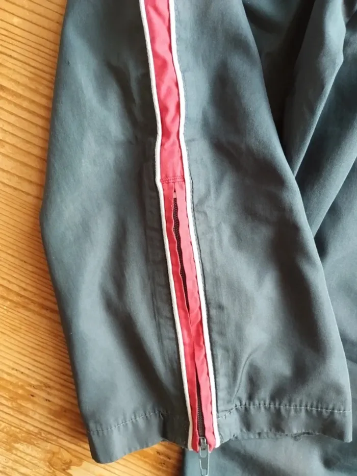 Jogging enfant - 4 ans - Gris avec détails rouges - photo numéro 4