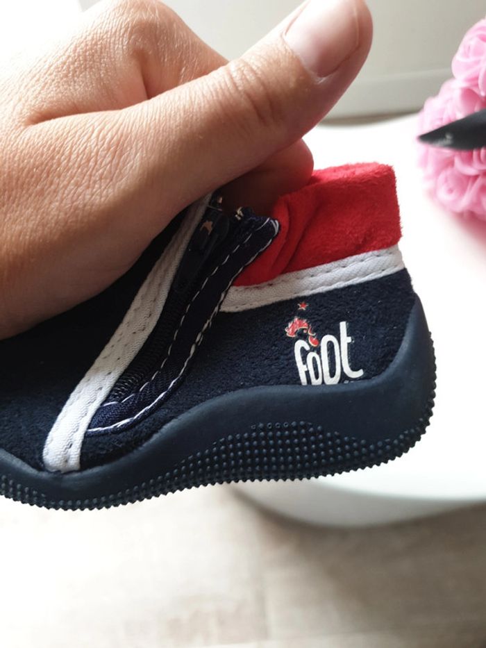 Chaussons 19 - photo numéro 3