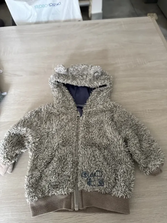 Veste - photo numéro 1