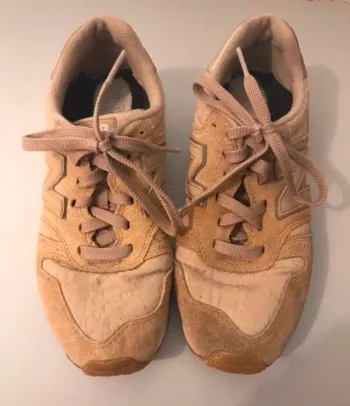 Baskets News balance beiges crème taille 37