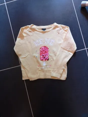 Pull à sequins