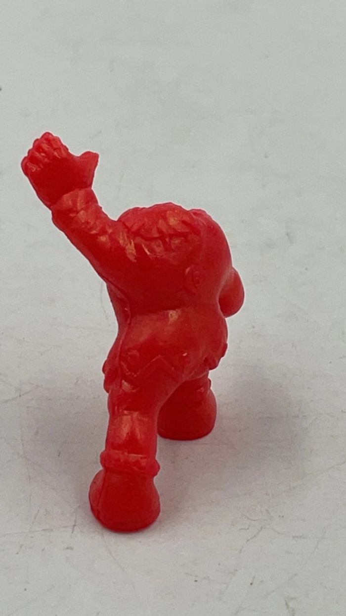 Figurine Monster In My Pocket N•48 HunchBack Red Matchbox - photo numéro 3