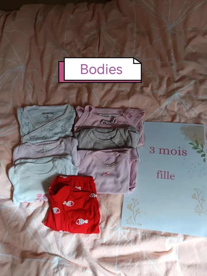 Lot 47 vêtements 3mois fille - photo numéro 4