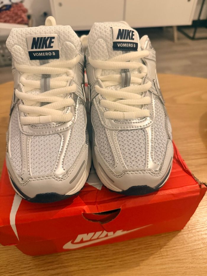 Basket Nike Vomero - photo numéro 5