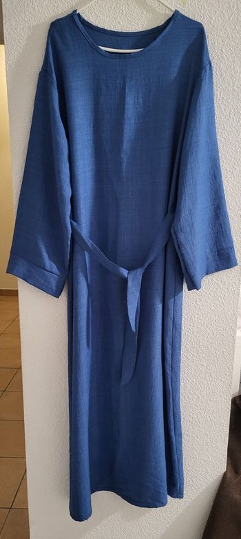 Robe longue neuve