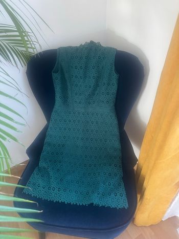 Robe taille M Mango