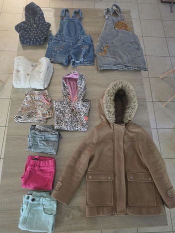 Lot vêtements fille 8 ans 