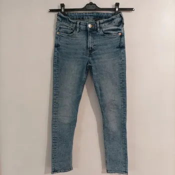 Jean skinny fit H&M taille 11/12 ans
