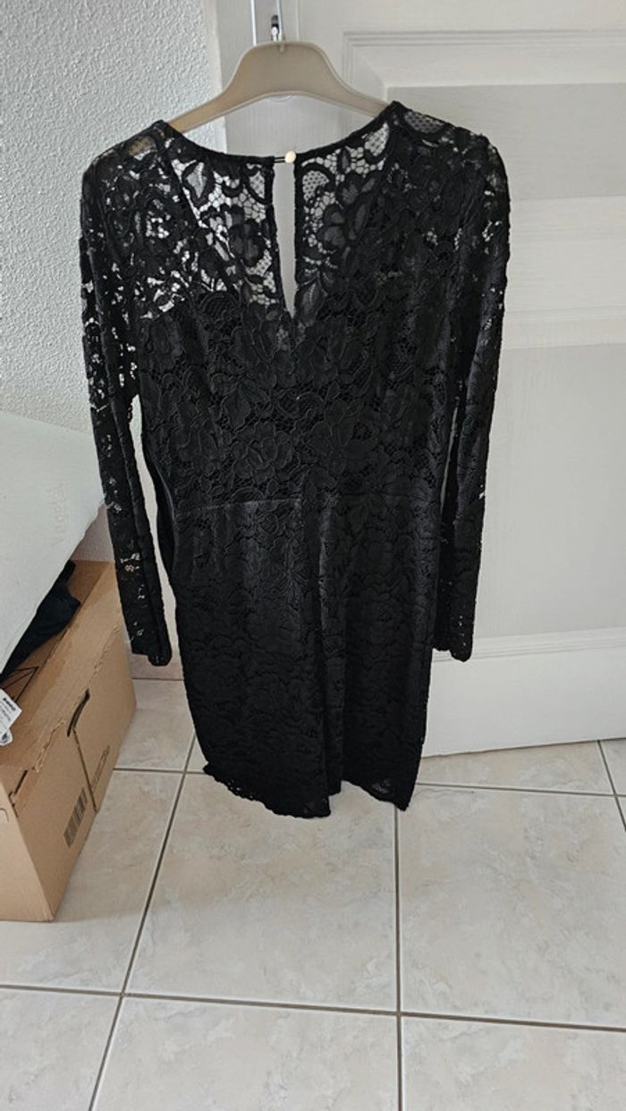 Robe morgan taille 38 - photo numéro 2