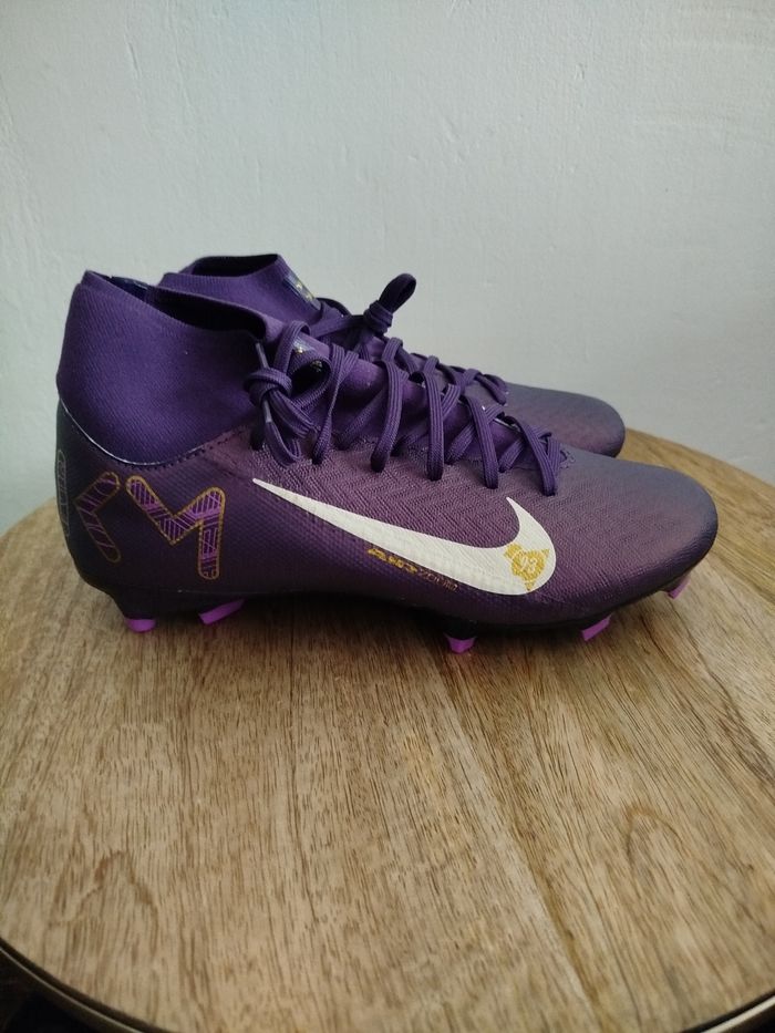 Crampons Nike T 39 - photo numéro 6