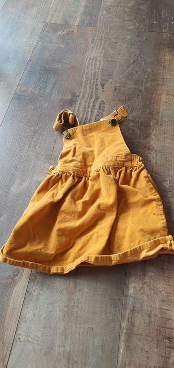 Robe h&m 24 mois en très bon état