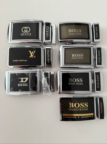 Lot de 7 boucles de ceintures