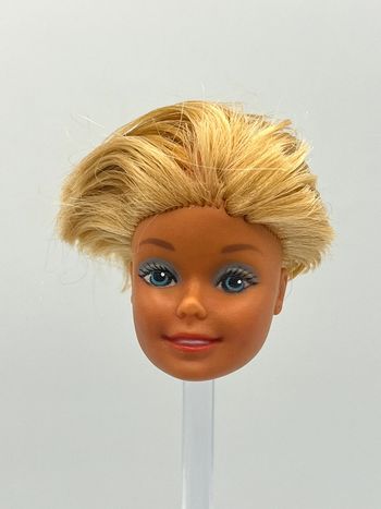 💗 tête barbie fashion play 1983 💗 254