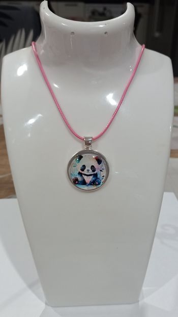 Collier panda