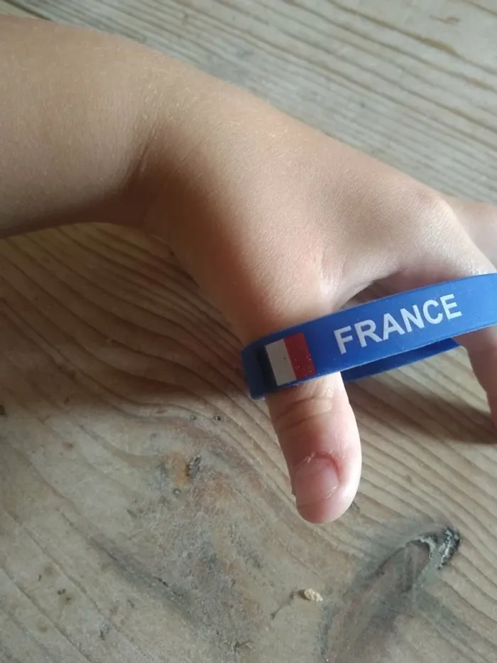 Bracelet