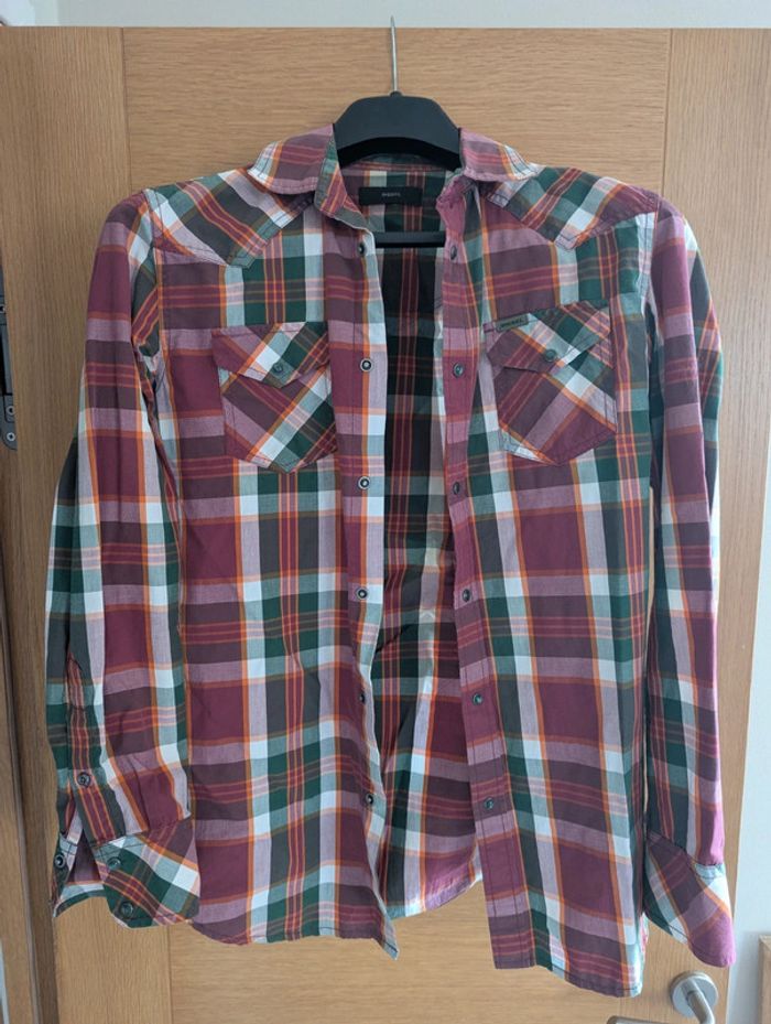 Chemise rose à carreaux