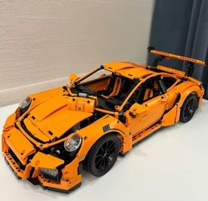 LEGO® Technic – Porsche 911 GT3 RS - photo numéro 7