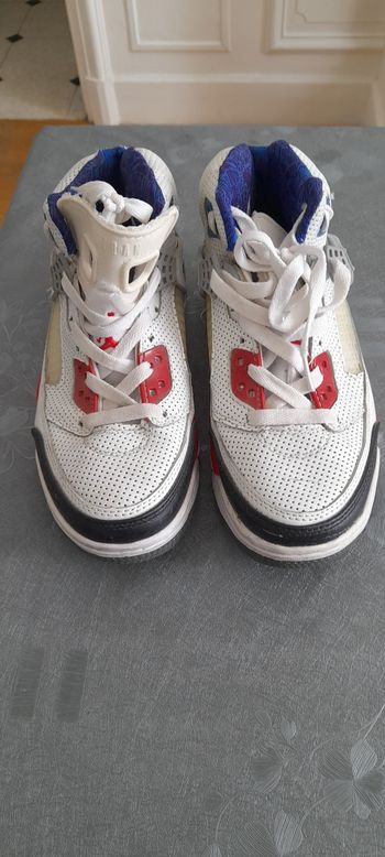 Basket montante JORDAN T 38