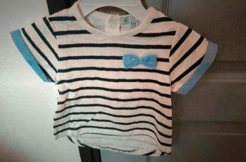 T shirt fille 9 mois mes petits cailloux