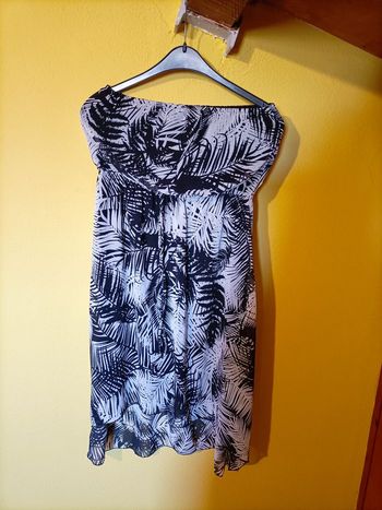 Robe bustier asymétrique imprimé tropical