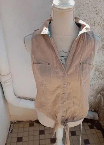 Chemise sans manche