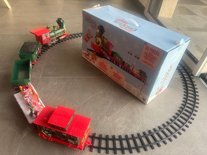 Coffret train de Noël Mickey Mouse et ses amis Disney 417157928857 - photo numéro 5