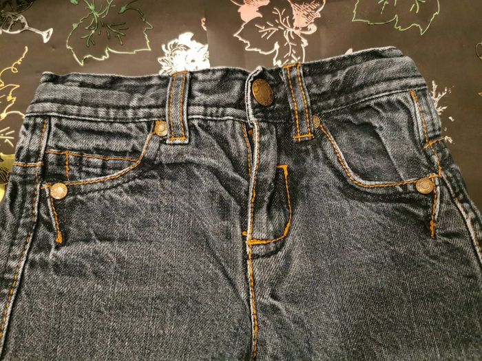 jeans taille 3 ans - photo numéro 2