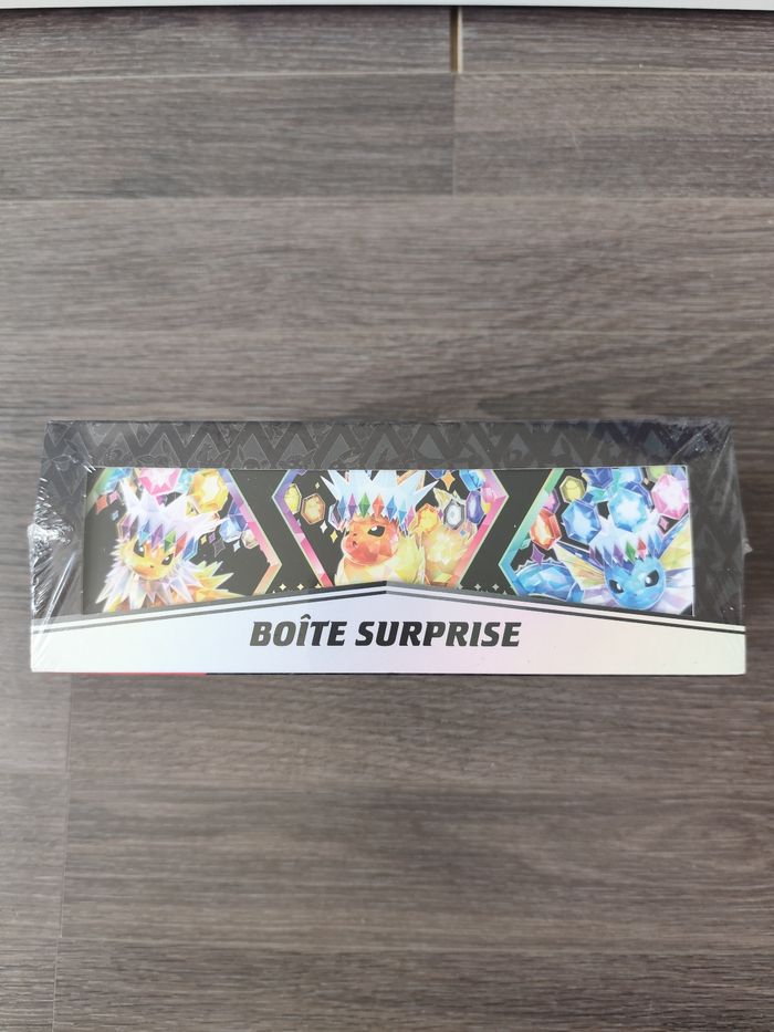 Boîte surprise cartes Pokémon évolutions Prismatiques EV8.5 coffret - photo numéro 4