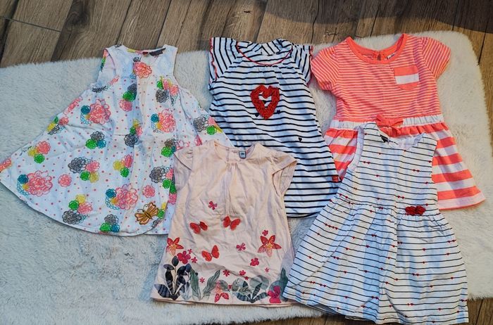 Lot vêtements bébé fille 12 mois 🐣 - photo numéro 2