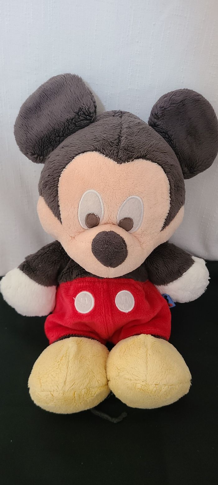 DISNEY Peluche Mickey Mouse