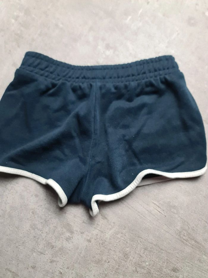 Short bleu marine taille elastique taille 6 ans fille Marque kiabi - photo numéro 3