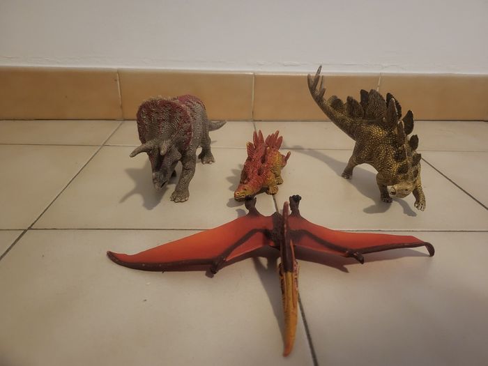 Jouer dinosaures