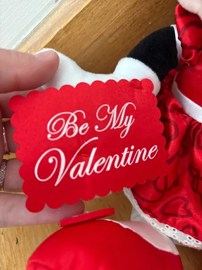 Peluche Minnie St Valentin - photo numéro 2