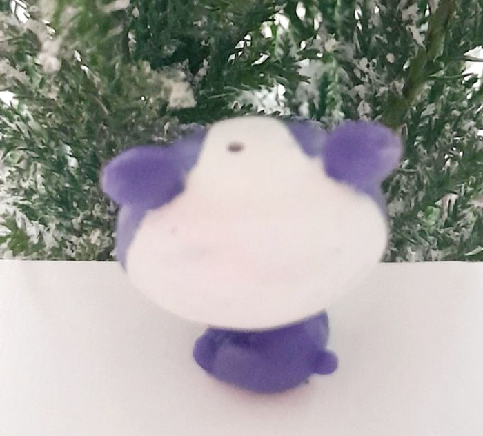 Petite Figurine Littlest Pet Shop Panda blanc et violet - photo numéro 2