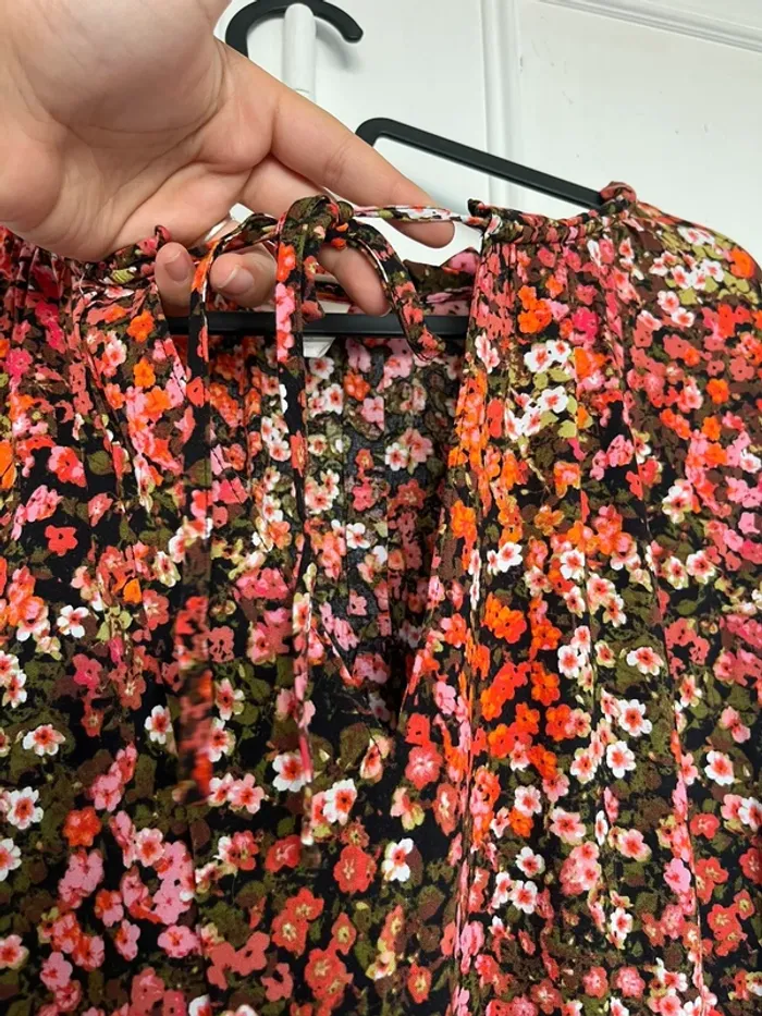Robe à fleurs - photo numéro 2