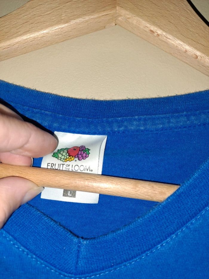 Lot de 3 T-shirts homme L avec petits défauts voir photos et légère décoloration de pliage - photo numéro 5