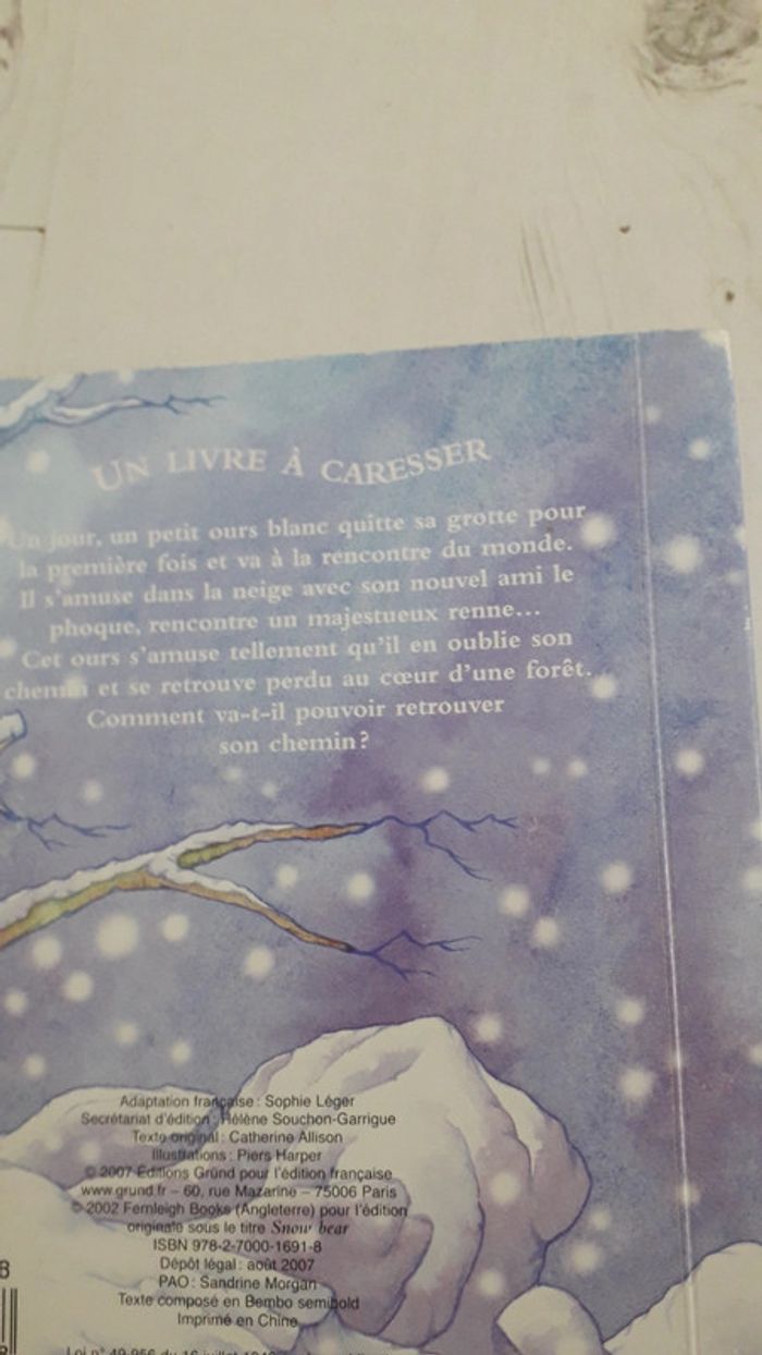 Livre à caresser Ours blanc - photo numéro 4