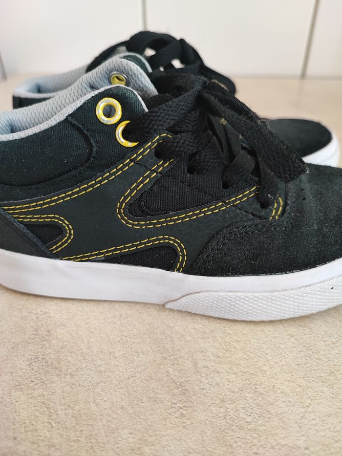 Sneakers DC shoes pointure 30 comme neuves - photo numéro 5