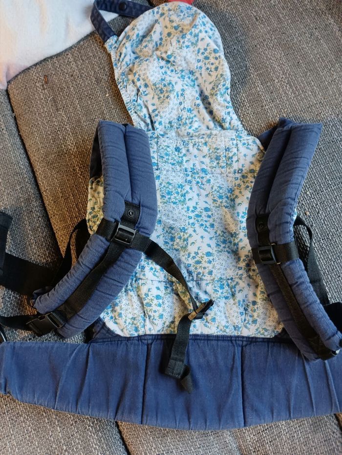 Porte bébé - photo numéro 2