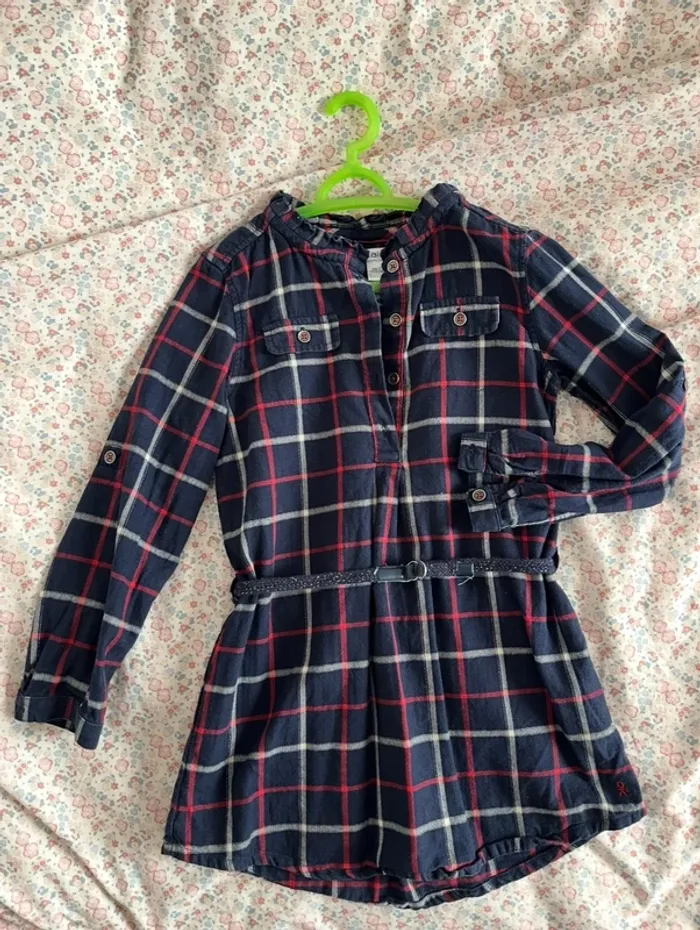 Robe Okaidi