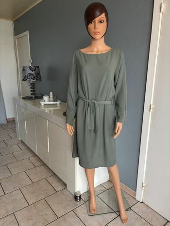 Robe kaki neuve